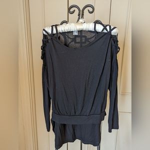 Venus Black, size medium, shirt off shoulder